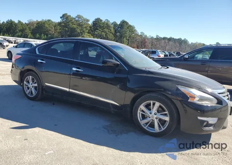 2015 Nissan Altima 2.5 из США, поврежденный, VIN 1N4AL3APXFC177404